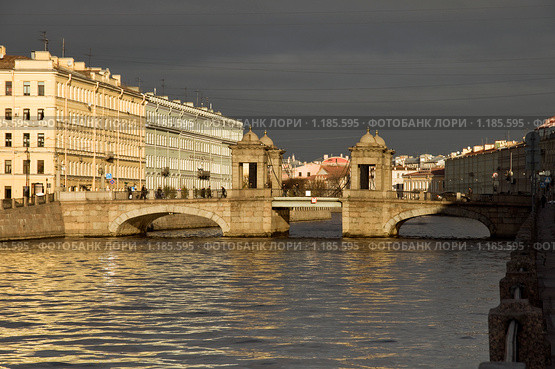 Река Фонтанка. Санкт-Петербург (2009 год). Редакционное фото, фотограф Александр Алексеев / Фотобанк Лори