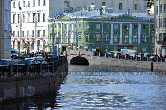 Река Мойка в Петербурге. Бывш. особняк графа Аракчеева (2012 год). Редакционное фото, фотограф Александр Алексеев / Фотобанк Лори