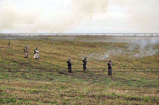 Реконструкция сражения под Красным. 18 ноября 2012 года. Редакционное фото, фотограф Владимир Боханов / Фотобанк Лори