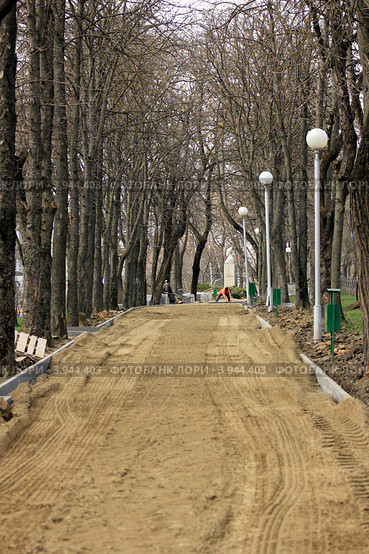 Ремонт дорог в городе Ставрополе (2012 год). Редакционное фото, фотограф Rekacy / Фотобанк Лори