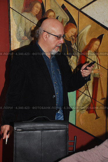 Режиссер, журналист, теле- и радиоведущий Давид Шнейдеров (2013 год). Редакционное фото, фотограф Александр Легкий / Фотобанк Лори