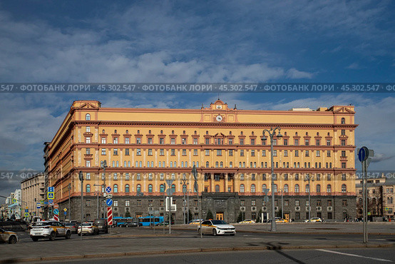 Россия. Москва. Здание органов госбезопасности на Лубянке (2022 год). Редакционное фото, фотограф Литвяк Игорь / Фотобанк Лори