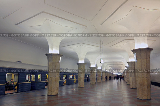 Russia, Moscow, Underground Station Kropotkinskaya Moscow Metro. Редакционное фото, агентство BE&W Photo / Фотобанк Лори