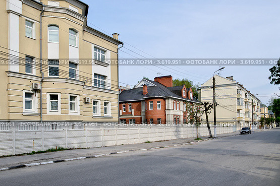 Рязань, улица Полонского (бывшая Дворянская) (2012 год). Стоковое фото, фотограф Илюхина Наталья / Фотобанк Лори