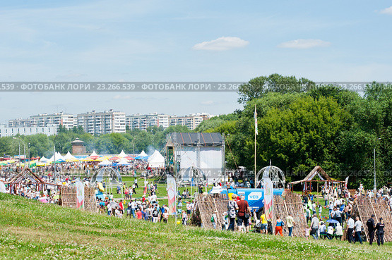 Сабантуй в Коломенском. Москва. Россия (2016 год). Редакционное фото, фотограф E. O. / Фотобанк Лори