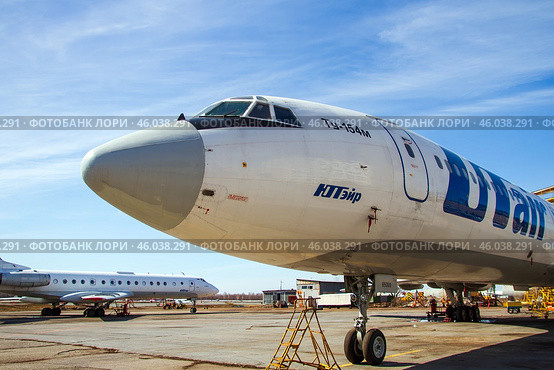 Самолет Туполев Ту-154М (бортовой номер RA-85069) авиакомпании UTair (2013 год). Редакционное фото, фотограф Зарифа Арсланова / Фотобанк Лори