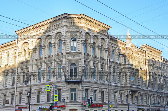 Санкт-Петербург, улица Пестеля, дом 14. Дом Косиковского - доходный дом А. М. Тупикова. Детали архитектуры (2018 год). Редакционное фото, фотограф Овчинникова Ирина / Фотобанк Лори