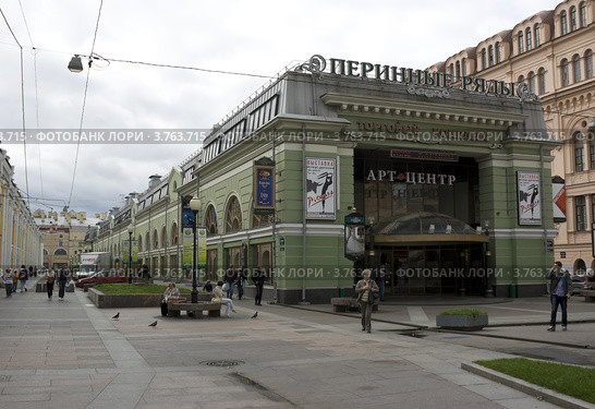 Санкт-Петербург.Перинные ряды. (2012 год). Редакционное фото, фотограф Макеева Евгения / Фотобанк Лори