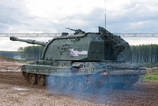 САУ "Мста-С". "Армия-2016" - Международный военно-технический форум. Парк "Патриот" Редакционное фото, фотограф Алексей Бок / Фотобанк Лори