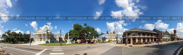 scenic old street at historic town of Lake Charles, Louisiana. Стоковое фото, фотограф Joerg Hackemann / PantherMedia / Фотобанк Лори