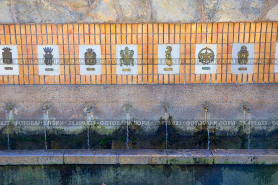 Segorbe fuente de los 50 canos fountain Castellon in Spain Valencian Community (2013 год). Стоковое фото, фотограф Tono Balaguer / Ingram Publishing / Фотобанк Лори