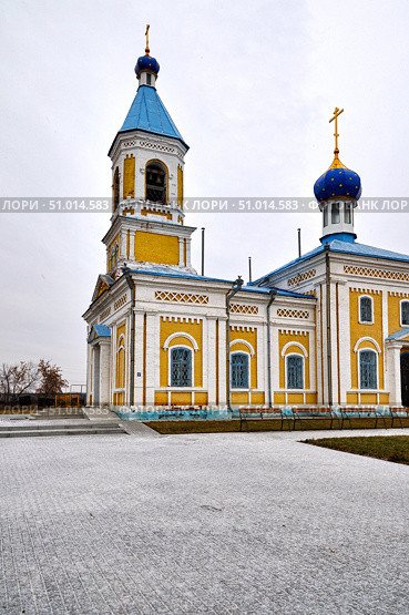 Село Суерка. Церковь во имя преподобного Серафима Саровского. Упоровский район. Тюменская область (2018 год). Стоковое фото, фотограф Александр Тараканов / Фотобанк Лори