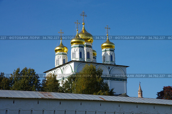 Село Теряево, Волоколамский городской округ, Московская область, Свято-Успенский Иосифо-Волоцкий ставропигиальный мужской монастырь. Успенский собор (2020 год). Стоковое фото, фотограф Natalia Sidorova / Фотобанк Лори