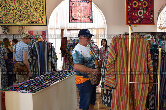 Shahrisabz in Uzbekistan. Local market. Редакционное фото, фотограф Знаменский Олег / Фотобанк Лори