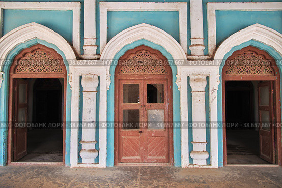 Sheesh Mahal, Shahi Palace of Kotdiji close Kot Diji Fort in Khairpur District, Pakistan (2021 год). Стоковое фото, фотограф Сергей Стрелков / Фотобанк Лори