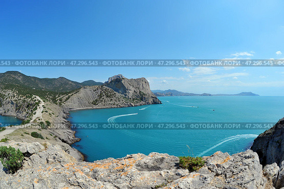 Синяя (Разбойничья) бухта. Новый Свет, Крым (2022 год). Стоковое фото, фотограф Александр Замараев / Фотобанк Лори
