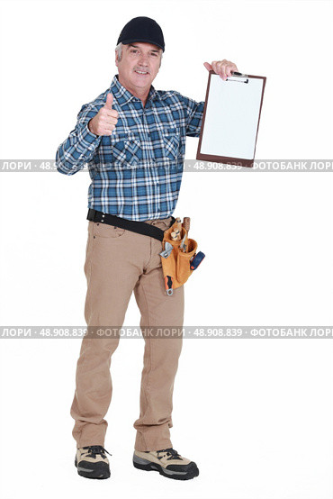Site inspector giving the thumbs-up. Стоковое фото, агентство Ingram Publishing / Фотобанк Лори
