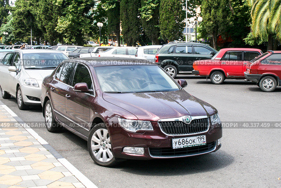 Skoda Superb (2009 год). Редакционное фото, фотограф Art Konovalov / Фотобанк Лори