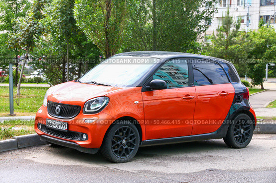 Smart Forfour. Редакционное фото, фотограф Art Konovalov / Фотобанк Лори