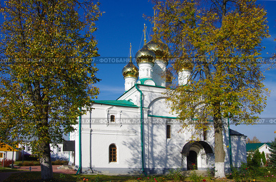 Солотчинский Рождества Богородицы женский монастырь. Cоборный храм Рождества Пресвятой Богородицы. Рязань, Солотча (2020 год). Стоковое фото, фотограф Natalia Sidorova / Фотобанк Лори