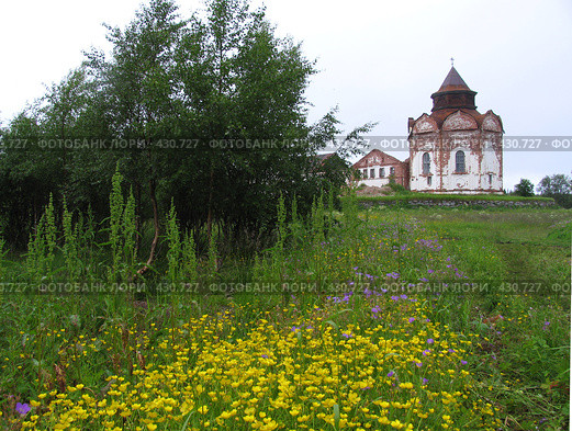 Соловки. Остров Анзер. Дорога к к Свято-Троицкому скиту (2007 год). Редакционное фото, фотограф Т. З. / Фотобанк Лори