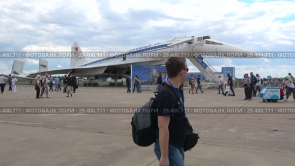 Советский сверхзвуковой пассажирский самолет Ту-144 на выставке МАКС-2017. Жуковский, Россия. Редакционное видео, видеограф Виктор Карасев / Фотобанк Лори