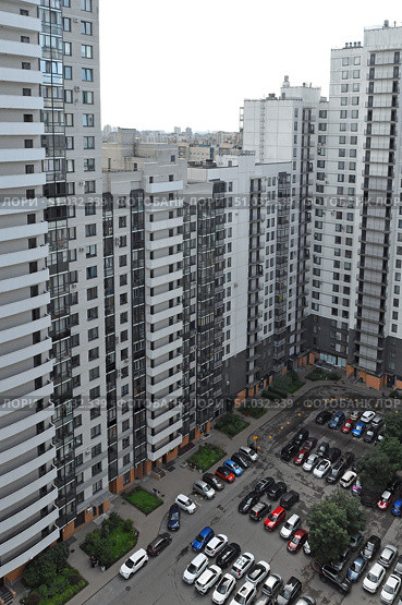 Современный жилой  комплекс «Ozerki Style Tower» (Озерки Стайл Тауэр)  в Выборгском районе г.Санкт-Петербурга (2024г.) Редакционное фото, фотограф Вера Смолянинова / Фотобанк Лори