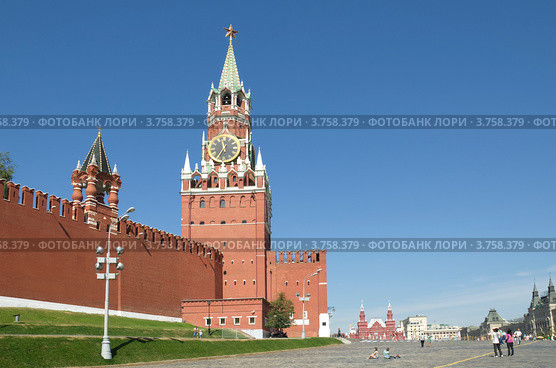 Спасская и Царская башни Московского Кремля (2012 год). Стоковое фото, фотограф Елена Коромыслова / Фотобанк Лори