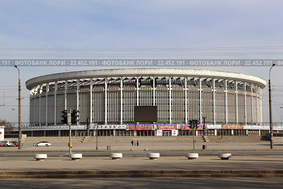 Спортивно-концертный комплекс (СКК). Московский район Санкт-Петербурга (2016 год). Редакционное фото, фотограф Анна Зеленская / Фотобанк Лори
