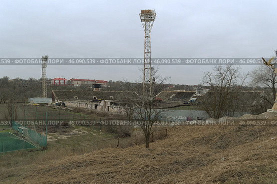 Стадион «Уралан» г.Элиста Республика Калмыкия - демонтаж, разбор стадиона Uralan Stadium, Elista, Republic of Kalmykia - dismantling and dismantling of the stadium. Редакционное фото, фотограф Владислав Дельдюгинов / Фотобанк Лори