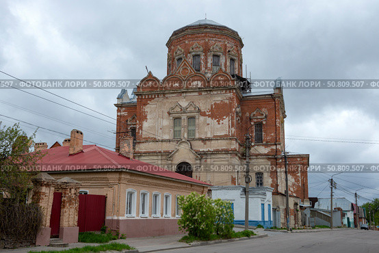Старинная церковь Покрова Пресвятой Богородицы. Елец, Липецкая область. Стоковое фото, фотограф Анна Карасева / Фотобанк Лори