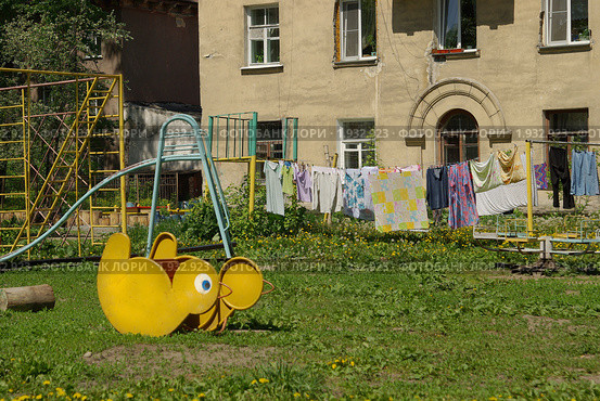 Старый дворик (2010 год). Стоковое фото, фотограф Наталия Ефимова / Фотобанк Лори