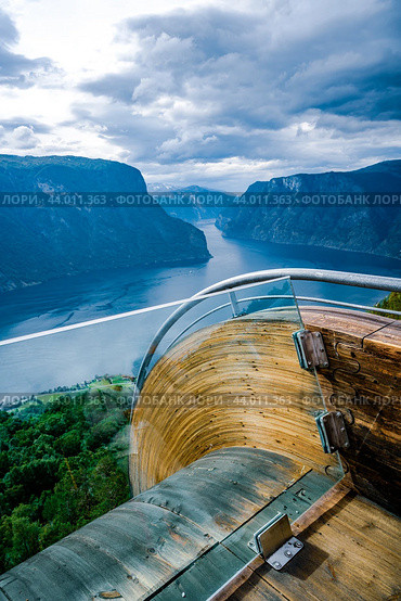 Stegastein Lookout Beautiful Nature Norway (2016 год). Стоковое фото, фотограф Андрей Армягов / Фотобанк Лори