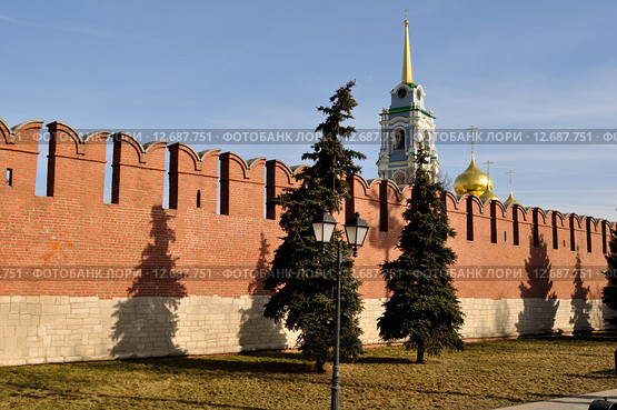 Стена Тульского кремля (2015 год). Редакционное фото, фотограф Енин Арсений / Фотобанк Лори