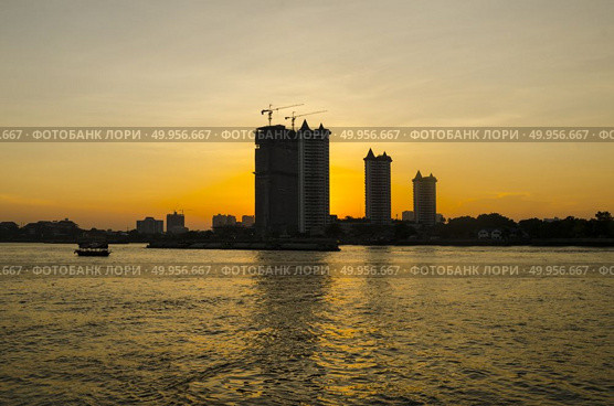 sunset. Стоковое фото, агентство Ingram Publishing / Фотобанк Лори