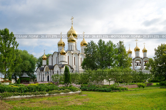 Свято-Никольский женский монастырь. Никольский собор и звонница. Переславль-Залесский, Ярославская область (2017 год). Стоковое фото, фотограф Елена Коромыслова / Фотобанк Лори