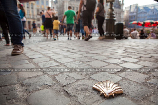 Symbol of the camino de santiago, Brussels, Belgium. St James shell in Brussels. Стоковое фото, агентство Ingram Publishing / Фотобанк Лори