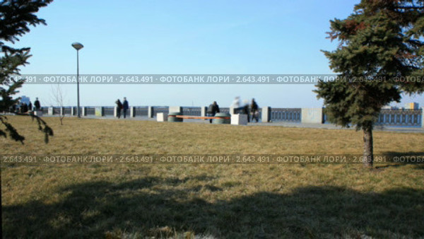 Таймлапс на набережной Днепропетровска (2011 год). Стоковое видео, видеограф ILLYCH / Фотобанк Лори