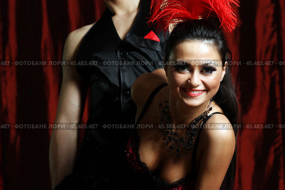 Танцевальный дуэт в стиле Moulin Rouge. Стоковое фото, фотограф Андрей Аркуша / Фотобанк Лори