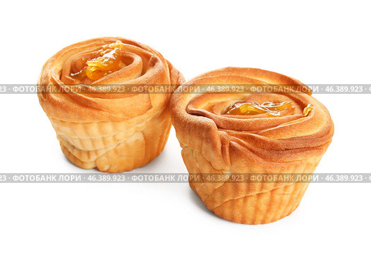 Tasty cruffins with jam on white background. Стоковое фото, фотограф Pixel_shot / Фотобанк Лори