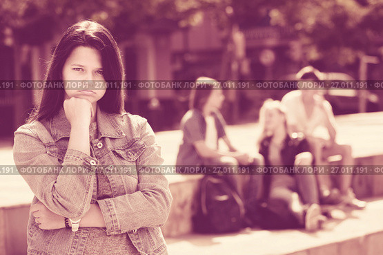Teenager girl outcast. Стоковое фото, фотограф Яков Филимонов / Фотобанк Лори