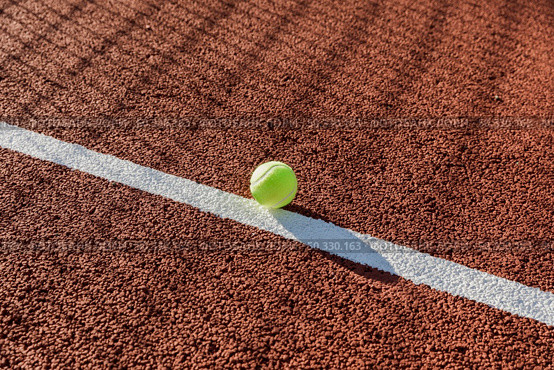 tennis ball court ground. High resolution photo. tennis ball court ground. High quality photo. Стоковое фото, агентство Ingram Publishing / Фотобанк Лори