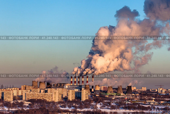 Тепловая электростанция на закате. Стоковое фото, фотограф Иван Губанов / Фотобанк Лори