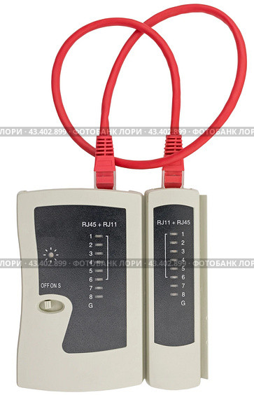 Тестер сетевых кабелей и кабель на белом фоне. Network tester on white background. Стоковое фото, фотограф Татьяна Д / Фотобанк Лори