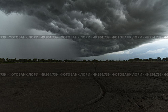 the big raincloud. Стоковое фото, агентство Ingram Publishing / Фотобанк Лори