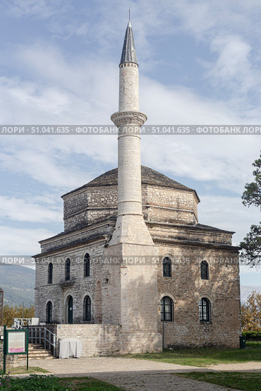 The Fethiye Mosque is an Ottoman mosque in Ioannina, Greece. Стоковое фото, фотограф Татьяна Ляпи / Фотобанк Лори