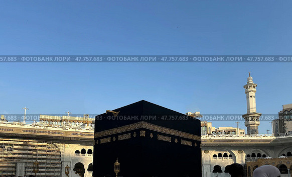 The great and sacred Kaaba close-up. Редакционное фото, фотограф Луиза Налимова / Фотобанк Лори