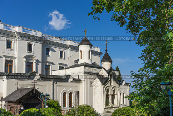 The house Church of the Romanov family in Livadiya (2016 год). Редакционное фото, фотограф Виктория Кольцова / Фотобанк Лори