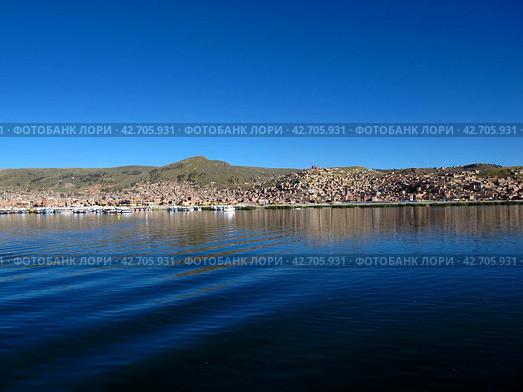 The marina in Puno on Lake Titicaca in Andes, Peru (2011 год). Стоковое фото, фотограф Сергей Стрелков / Фотобанк Лори