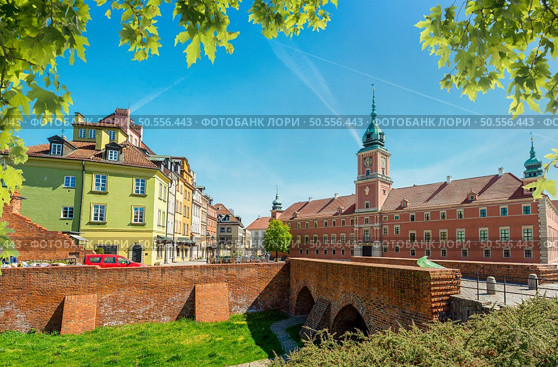 The Royal Castle of Warsaw is a castle residency that formerly served throughout the centuries as the official residence of the Polish monarchs. Стоковое фото, агентство Ingram Publishing / Фотобанк Лори